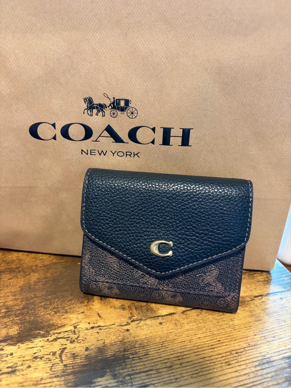 Coach Wyn Small Wallet